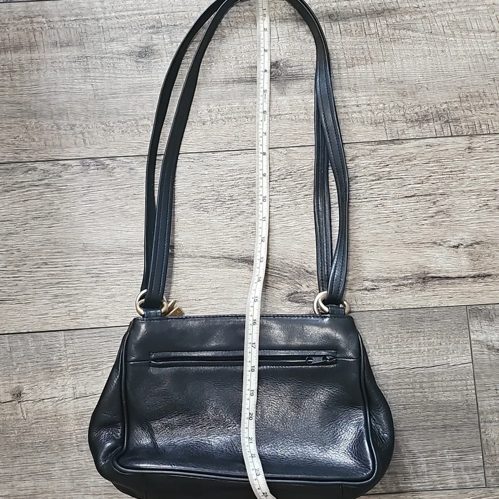Tignanello Black Leather Shoulder Handbag Purse Gold Hardware Double Zippers